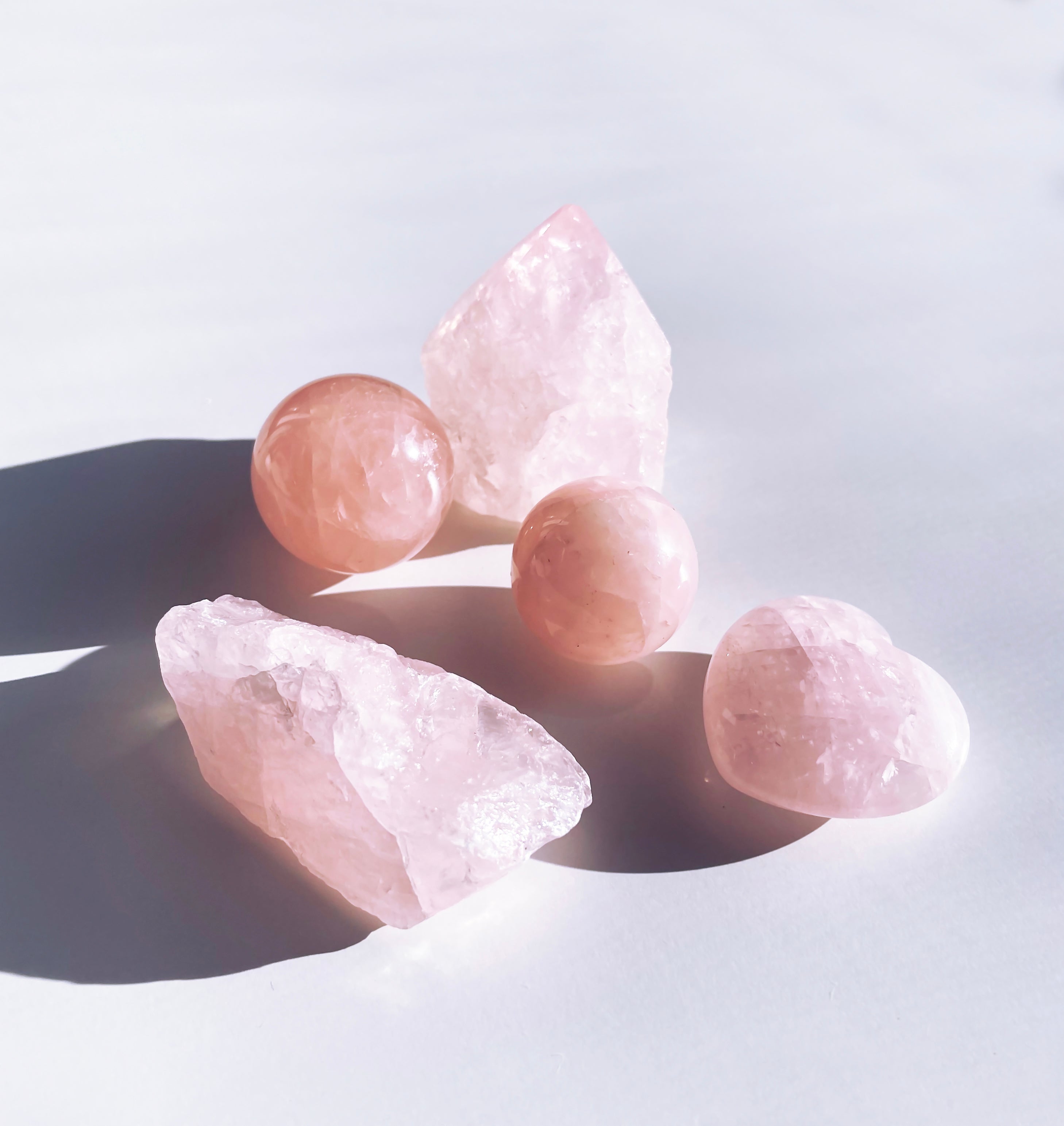 MINERALOGY: ROSE QUARTZ - GingerChi