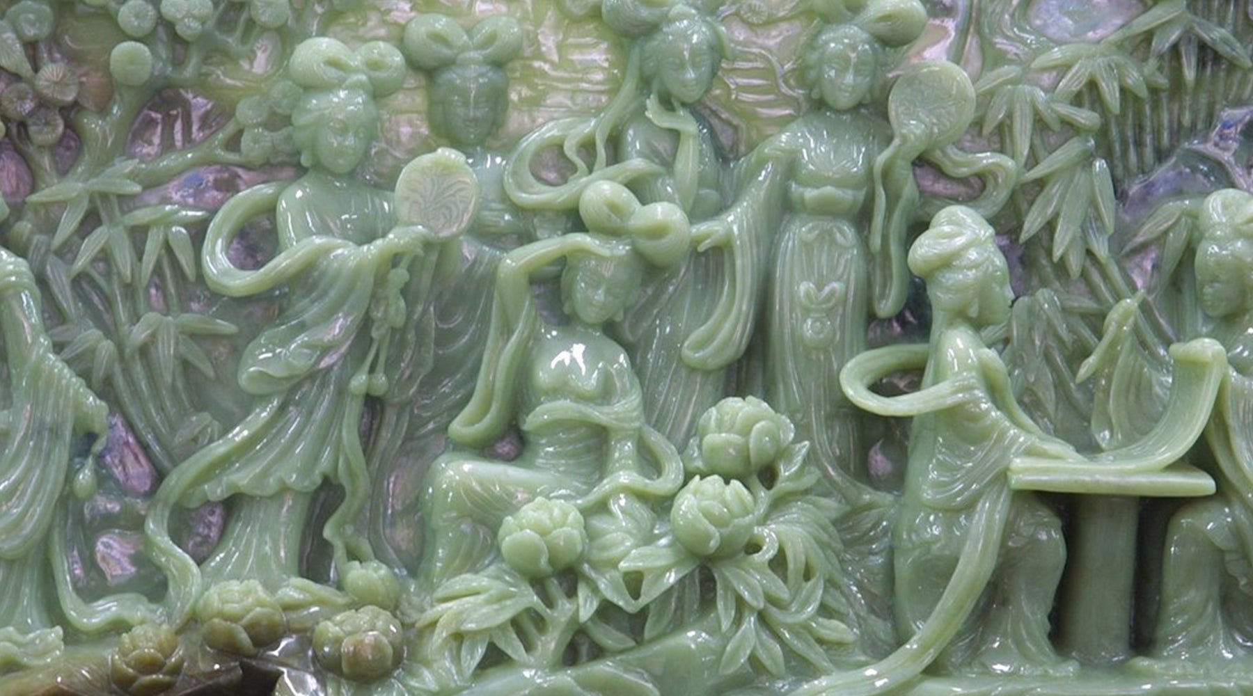 MINERALOGY: THE BEAUTY OF JADE - GingerChi
